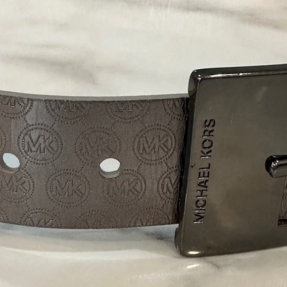 Michael Kors Silver Synthetic Leather Belt - unisex 36” - Picture 1 of 5
